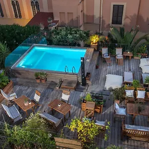 *** Hotel Palm Gallery Italie