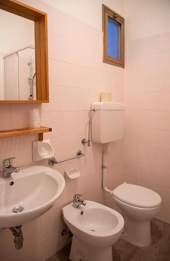 Hotel Arlecchino ריצ'יונה