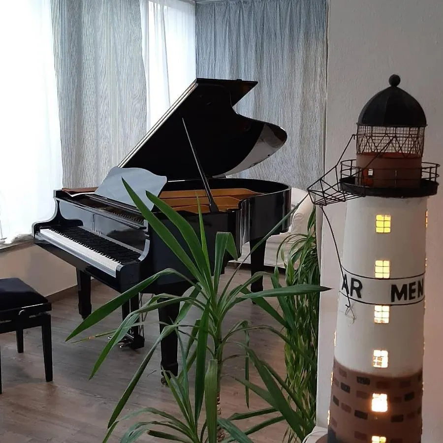 Hotel Arlecchino ריצ'יונה