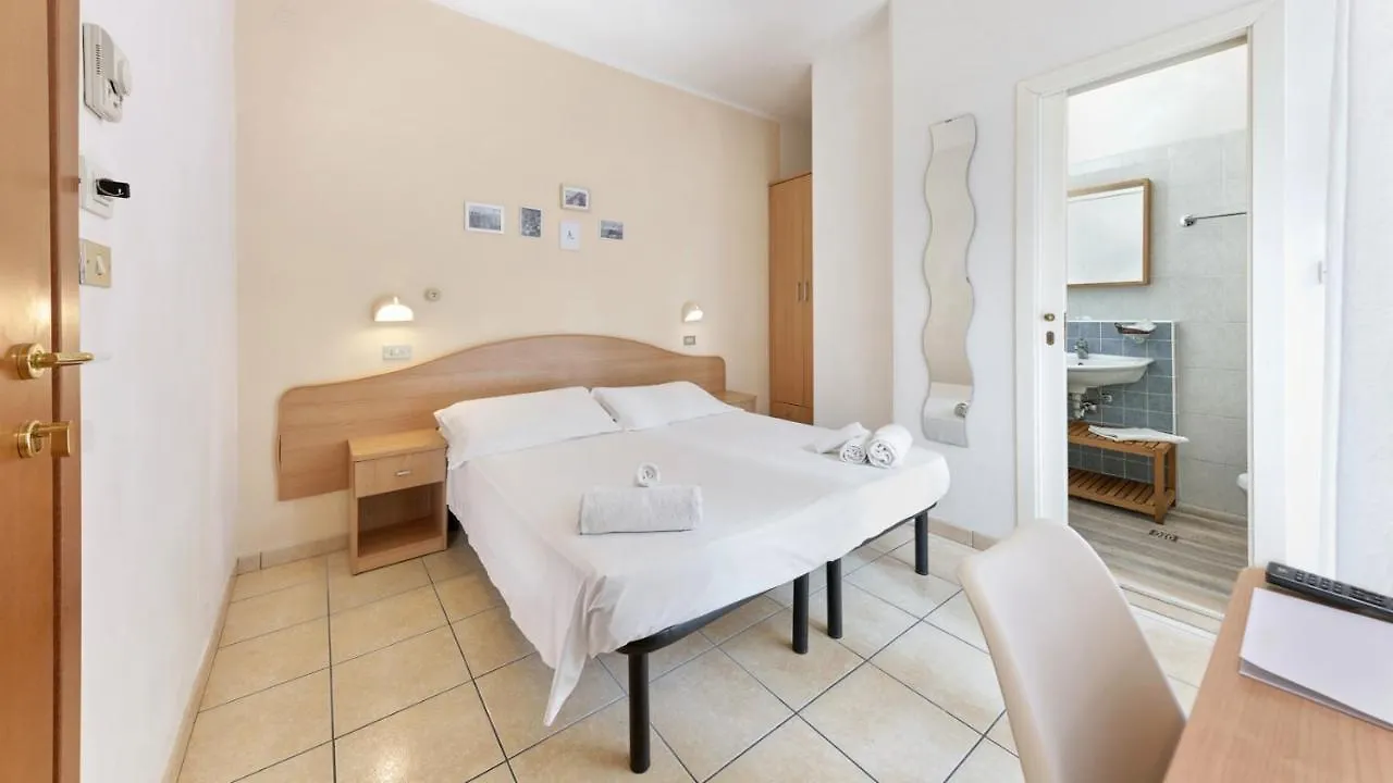 Hotel Arlecchino Riccione 3*,