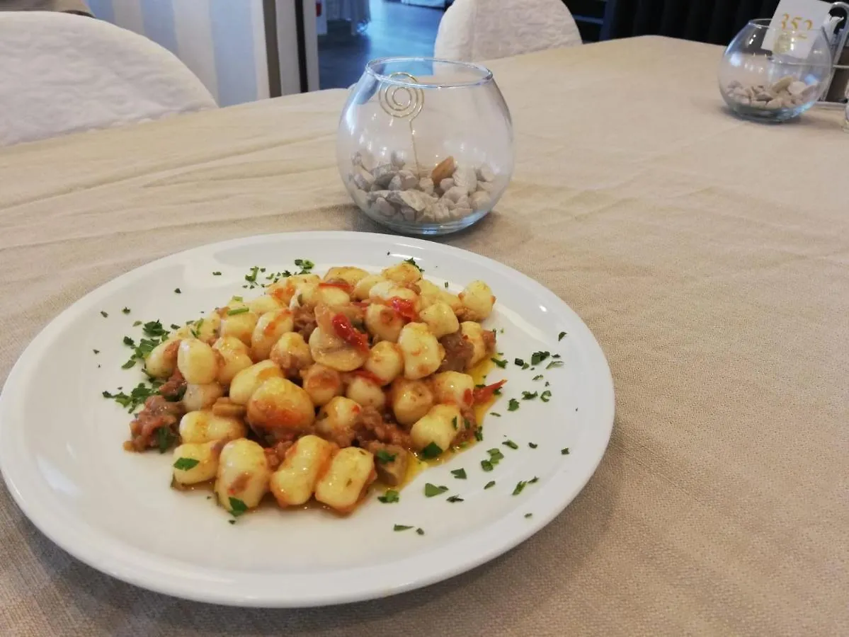 Hotel Arlecchino ריצ'יונה איטליה